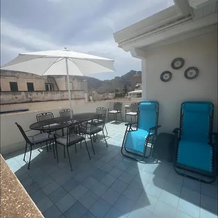 Home3l Beach